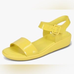 Hush Puppies NWT Brite Jells Quarter Strap Sandals